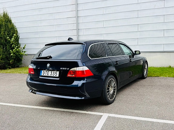 BMW 530d 3 of 10