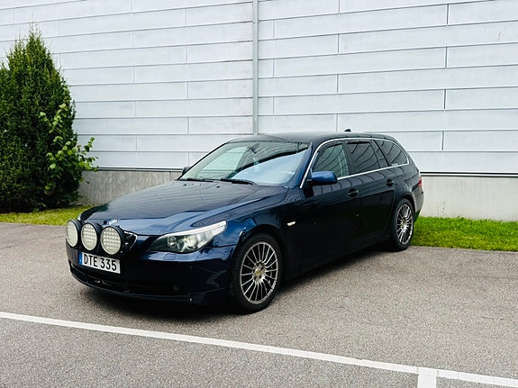 BMW 530d 2 of 10