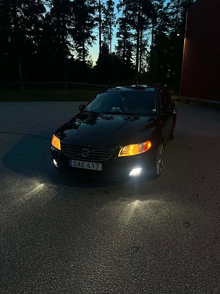 Volvo V70 A-traktor D3 Geartronic Momentum Euro 5 13 of 13