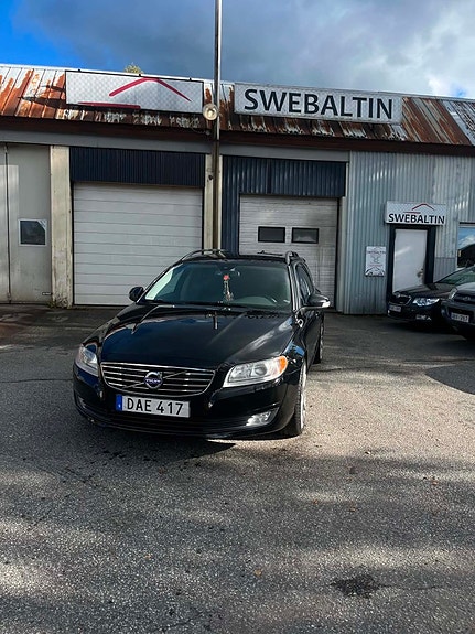 Volvo V70 A-traktor D3 Geartronic Momentum Euro 5 2 of 13