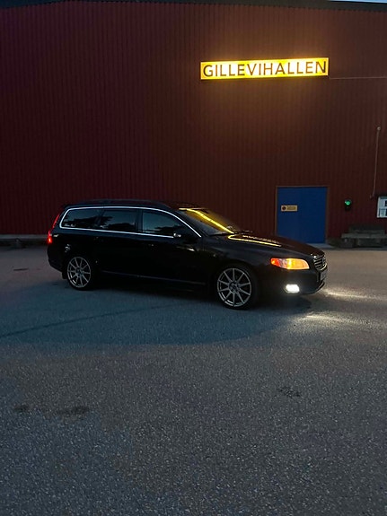 Volvo V70 A-traktor D3 Geartronic Momentum Euro 5 4 of 13