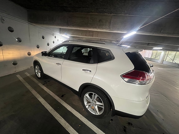 Nissan X-Trail 7 of 16