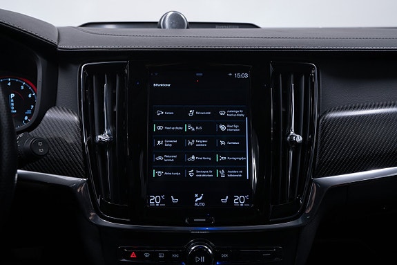 Volvo V90 Cross Country 27 of 29