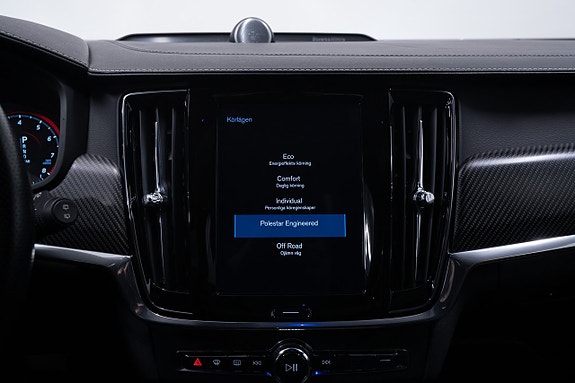 Volvo V90 Cross Country 26 of 29