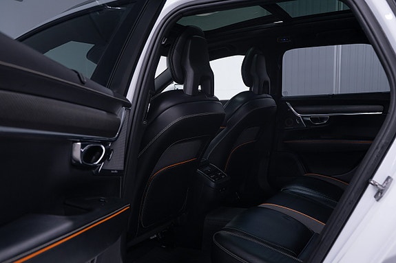 Volvo V90 Cross Country 16 of 29