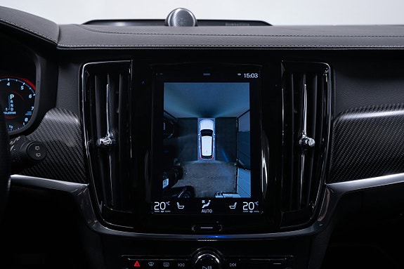 Volvo V90 Cross Country 25 of 29