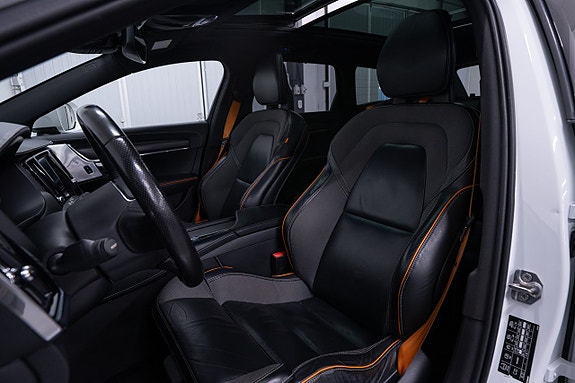 Volvo V90 Cross Country 14 of 29