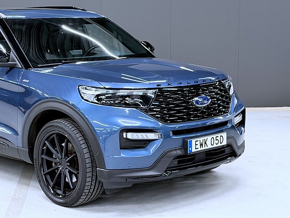 Ford Explorer 8 of 20
