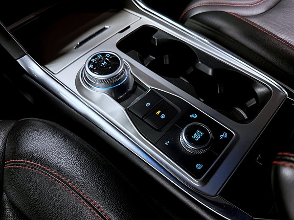 Ford Explorer 19 of 20
