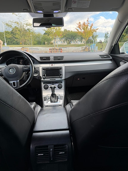 Volkswagen Passat 4 of 5