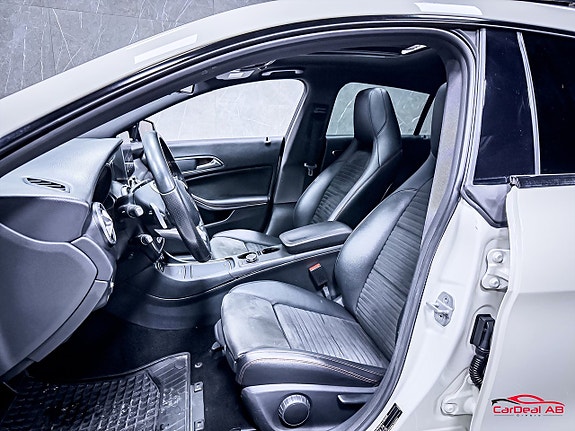 Mercedes-Benz CLA220 d 10 of 30