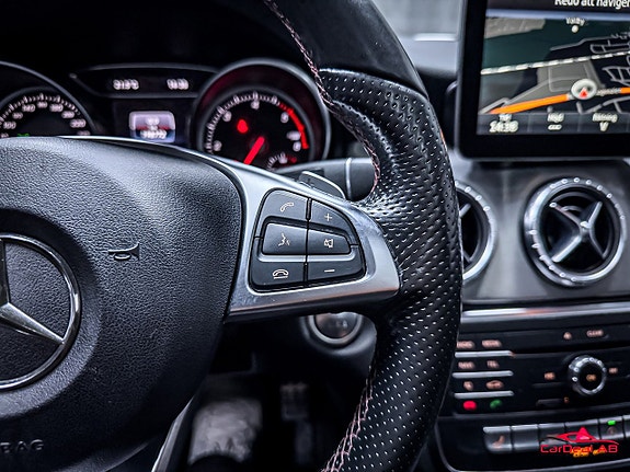 Mercedes-Benz CLA220 d 23 of 30