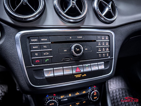 Mercedes-Benz CLA220 d 29 of 30