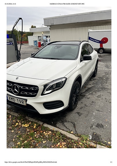Mercedes-Benz GLA 250 5 of 12
