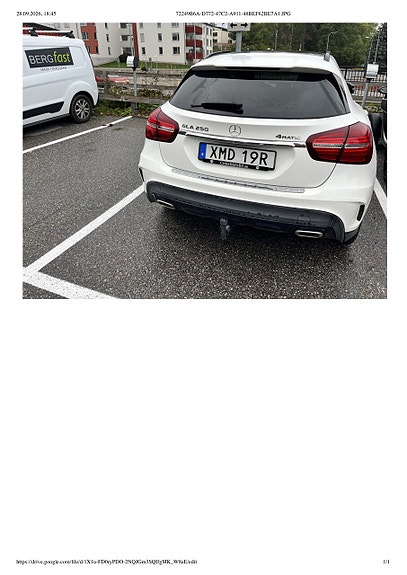 Mercedes-Benz GLA250 3 of 7