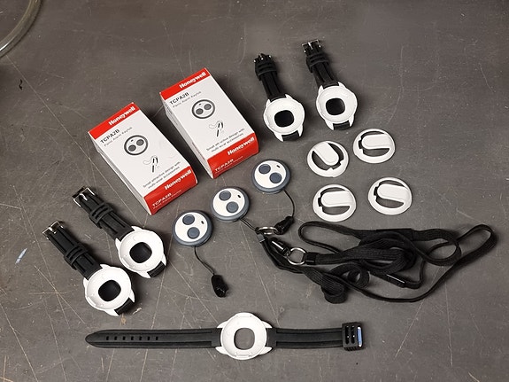 Product image 1 of 7
