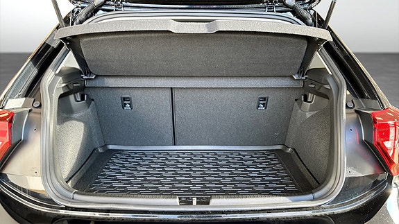 Volkswagen Polo 12 of 13