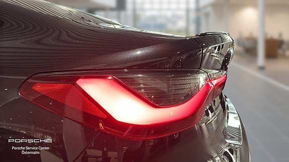 BMW M440i 10 of 15