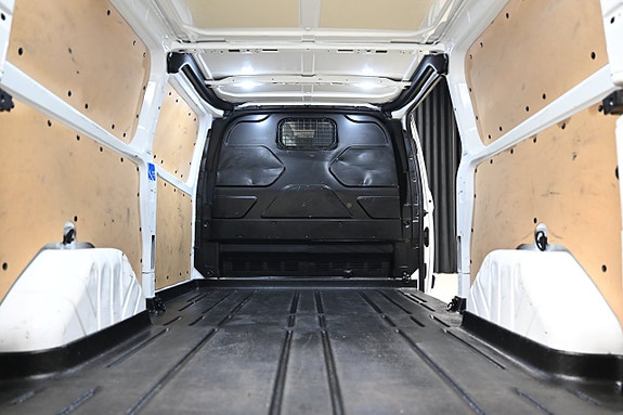 Ford Transit Custom 7 of 26