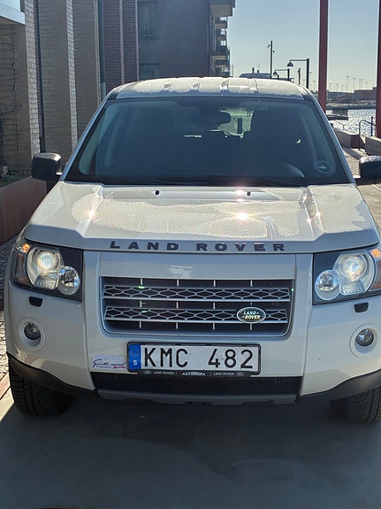 Land Rover Freelander 2 4 of 12