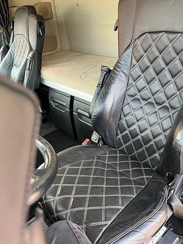 Mercedes-Benz Arocs Lastväxlare 8x4 tridem 5 of 15