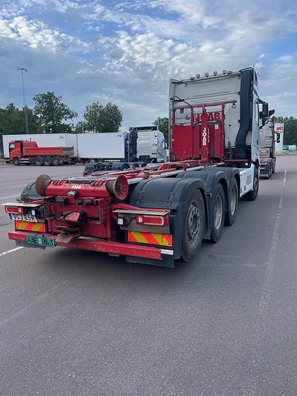Mercedes-Benz Arocs Lastväxlare 8x4 tridem 3 of 15