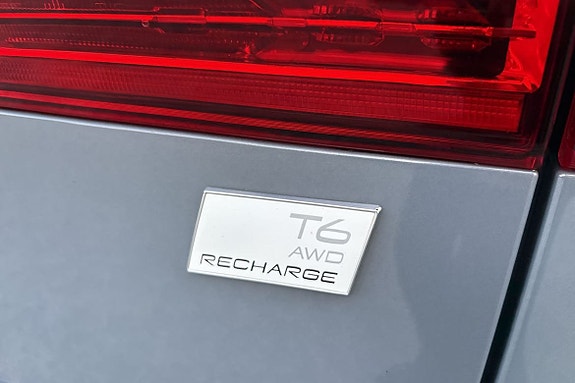 Volvo XC60 14 of 26
