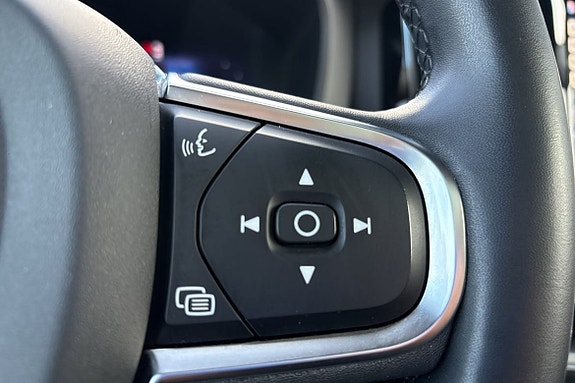 Volvo XC60 24 of 26