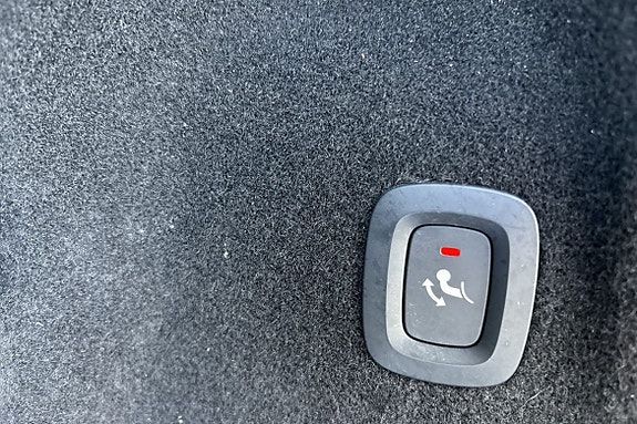 Volvo XC60 17 of 26
