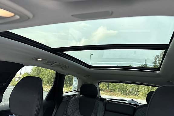 Volvo XC60 20 of 26