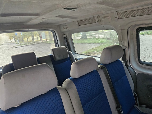 Volkswagen Caddy Maxi 5 of 7