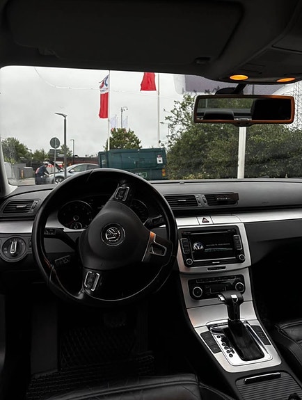 Volkswagen Passat CC 7 of 7
