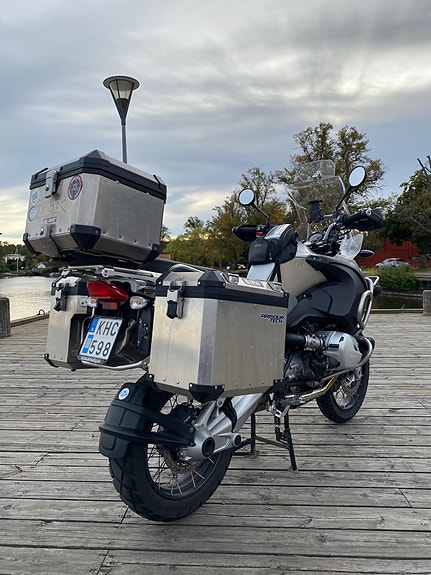 BMW R 1200 GS Adventure 6 of 17