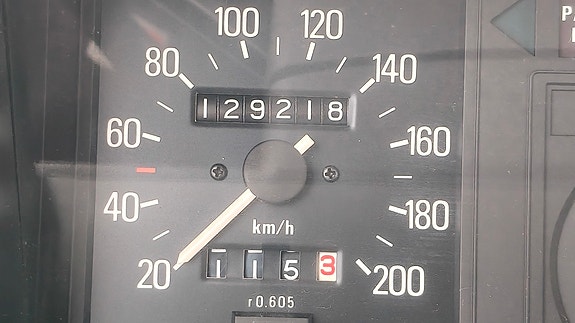 Volvo 244 6 of 6