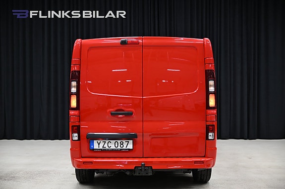 Opel Vivaro 8 of 26