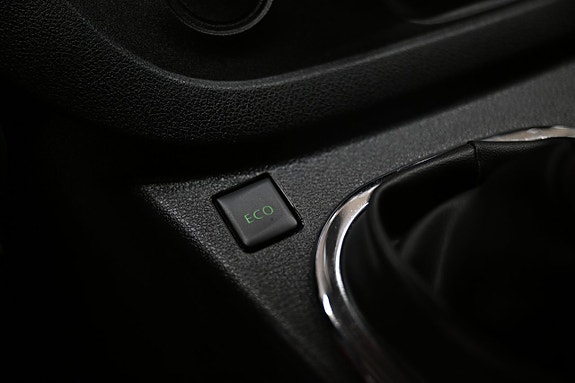 Opel Vivaro 23 of 26