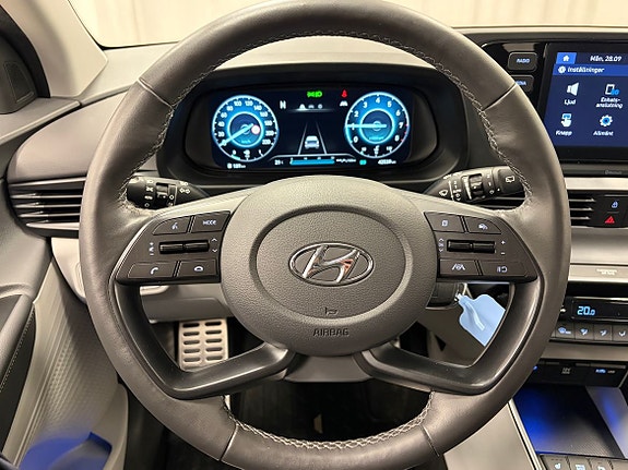 Hyundai Bayon 8 of 23