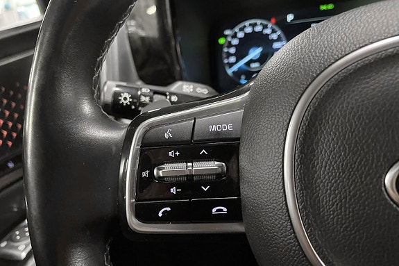 Kia Sorento 18 of 30