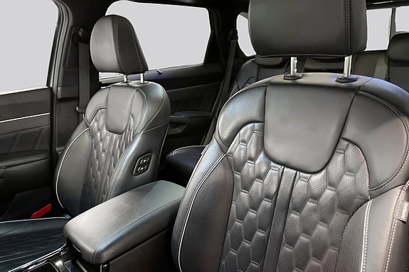 Kia Sorento 24 of 30
