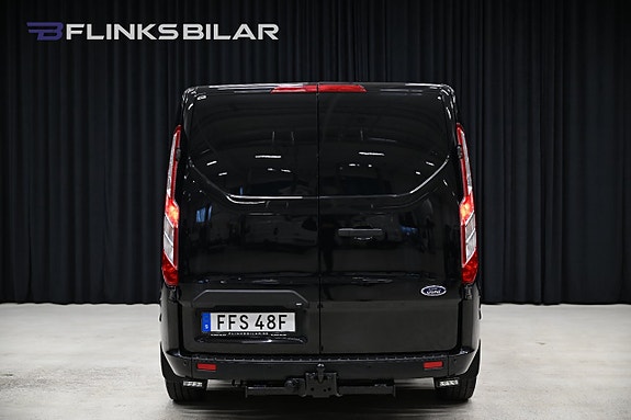 Ford Transit Custom 15 of 30