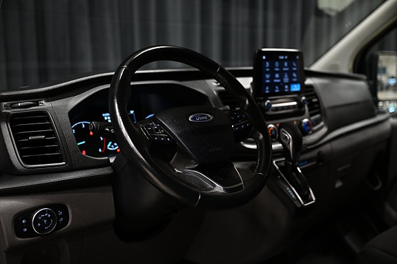 Ford Transit Custom 19 of 30