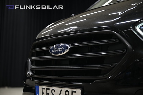 Ford Transit Custom 3 of 30