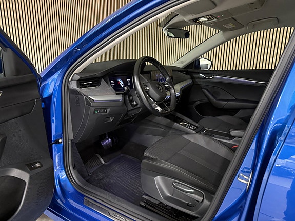 Skoda Octavia 10 of 28