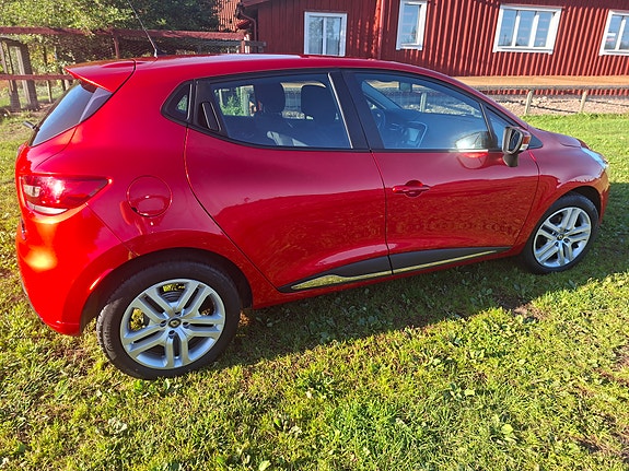 Renault Clio 5 of 9