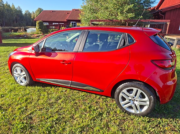 Renault Clio 4 of 9