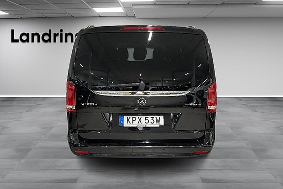 Mercedes-Benz V300 d 5 of 14