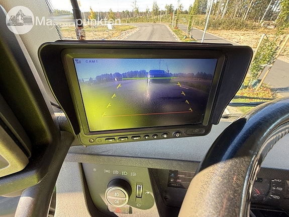 Volvo FH16 650 + jumbo trailer 22 of 27