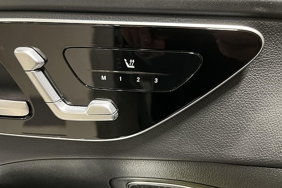 Mercedes-Benz C220 d 13 of 14
