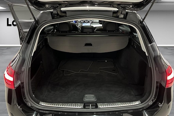 Mercedes-Benz C220 d 14 of 14