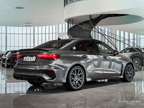Audi RS3 21 of 24